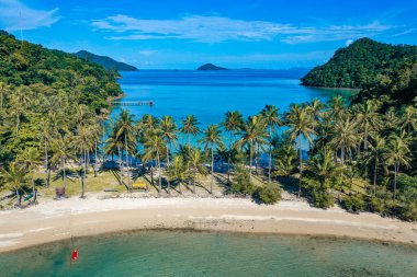 Koh Ngam 'ın havadan görünüşü, Koh Chang, Trat, Tayland
