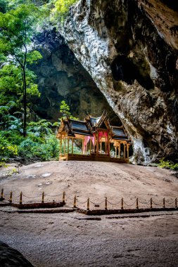 Phraya Nakhon Mağarası, Khua Kharuehat Pavillion Tapınağı Khao Sam Roi Yot Ulusal Parkı, Tayland Khiri Han