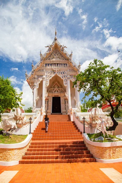 Wat Thap Pho Tanga templo en Ratchaburi, Tailandia —  Fotos de Stock