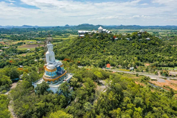 Wat Nong Hoi Park Buddha socha a chrám, v Ratchaburi, Thajsko — Stock fotografie