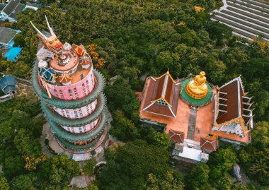 Nakhon Pathom, Tayland 'daki Ejder Tapınağı Wat Samphran