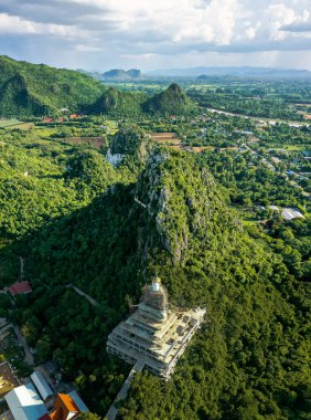 Wat tham khao laem tapınağı Kanchanaburi, Tayland