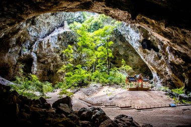 Phraya Nakhon Mağarası, Khua Kharuehat Pavillion Tapınağı Khao Sam Roi Yot Ulusal Parkı, Tayland Khiri Han