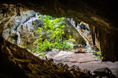 Phraya Nakhon Mağarası, Khua Kharuehat Pavillion Tapınağı Khao Sam Roi Yot Ulusal Parkı, Tayland Khiri Han