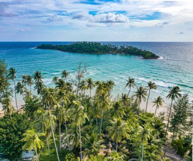 Koh Kood, Trat, Tayland 'da gizli günbatımı plajı