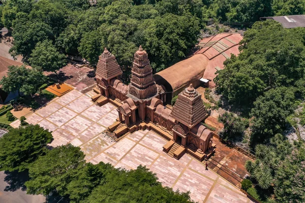 Wat tham Pu Wa templo na caverna em Kanchanaburi, Tailândia — Fotografia de Stock