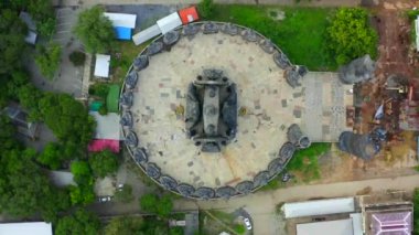Wat Tham Krabok Saraburi, Tayland