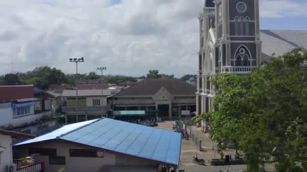 Catedral de la Inmaculada Concepción en Chanthaburi, Tailandia — Vídeos de Stock