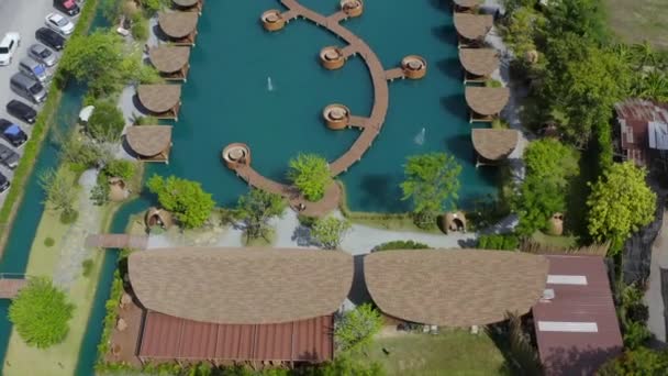 Aerial view of bubbles in the forest, Maldives replica, in Nakhon Pathom, Thailand — Stock Video
