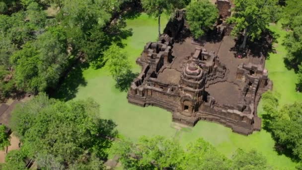 Parc historique Prasat Muang Singh, dans le district de Sai Yok, Kanchanaburi, Thaïlande — Video