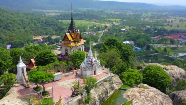 Vista aérea de Wat Phra Phutthachai en Saraburi, Tailandia — Vídeos de Stock