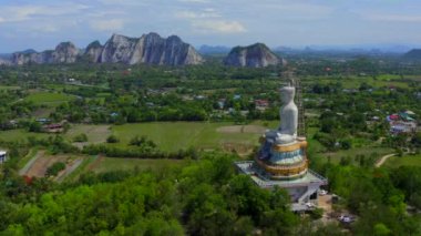 Wat Nong Hoi Park Buda heykeli ve tapınağı, Ratchaburi, Tayland