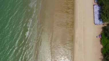 Tayland Phetchaburi 'deki Cha Am Plajı