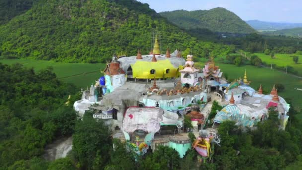 Wat Simalai Songtham in Nakhon Ratchasima, Ταϊλάνδη — Αρχείο Βίντεο