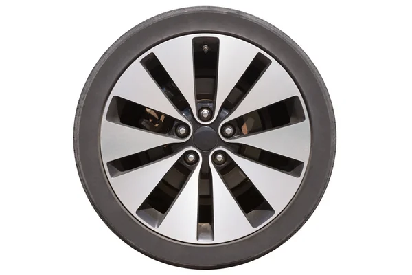 Автомобільний диск для коліс ізольований на білому тлі — стокове фото