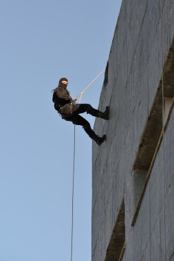Polis özel kuvvetleri eğitim