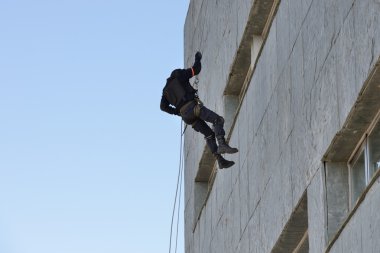 Polis özel kuvvetleri eğitim