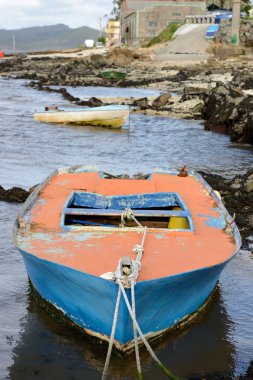 bir demirleme teknede Balık tutma