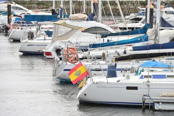 Jachten in de haven — Stockfoto