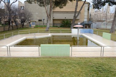 Açık Yüzme Havuzu