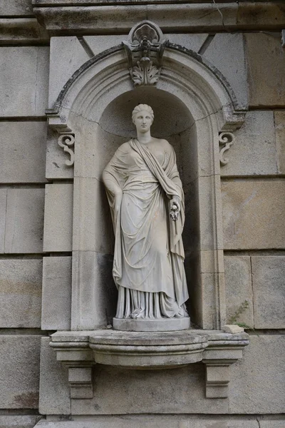 Staty av en gammal borg — Stockfoto