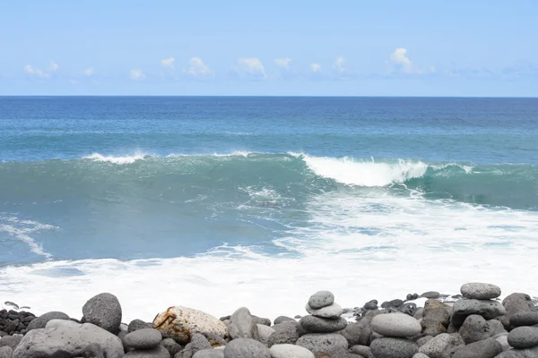 Surfovat na oceánu — Stock fotografie
