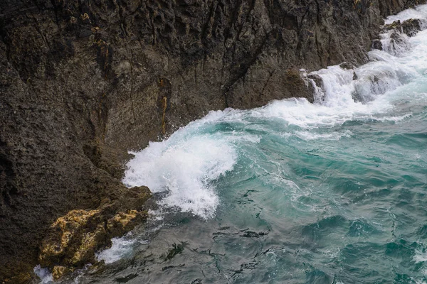 Surfen op de Oceaan — Stockfoto