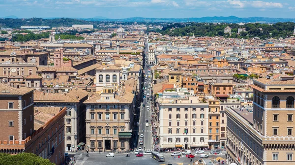 Şehir Merkezi. Roma, İtalya. Hafta içi