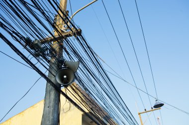 Düzensiz elektrifikasyon