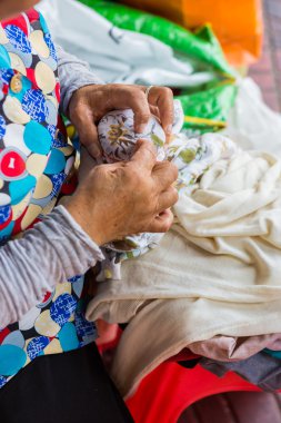 El sanatları el yapımı ve tasarruf gelenekleri