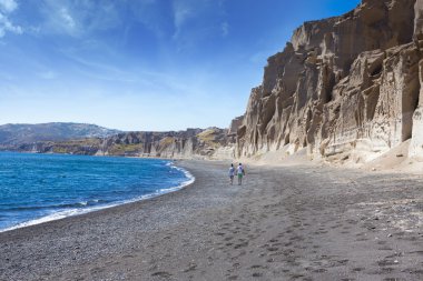 plaj günışığına yürüyüş