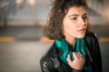 güzel genç kız portre