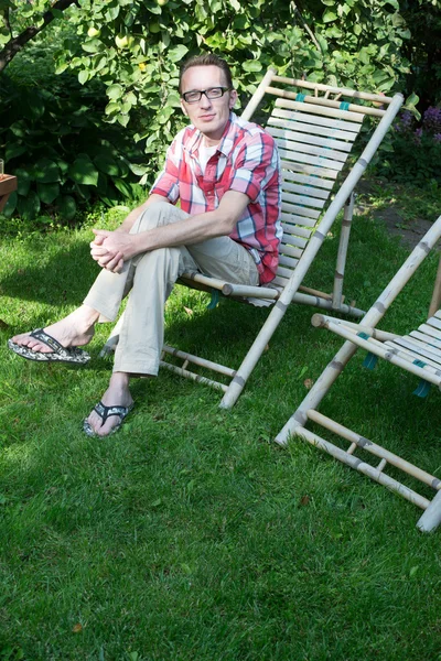 Adam sakin ol açık