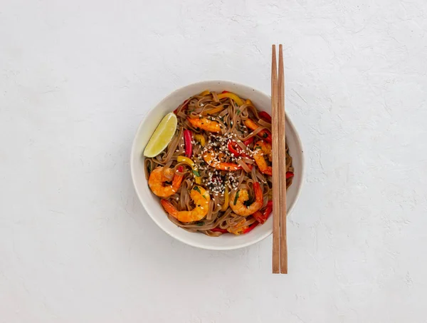 Nouilles Aux Crevettes Poivre Sauce Soja Nourriture Asiatique Wok — Photo