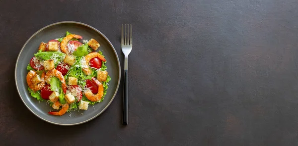 Salada Caesar Com Camarões Alimentação Saudável Receitas Dieta — Fotografia de Stock