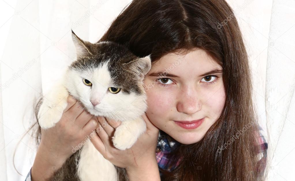 černé dívky vlasy kočička