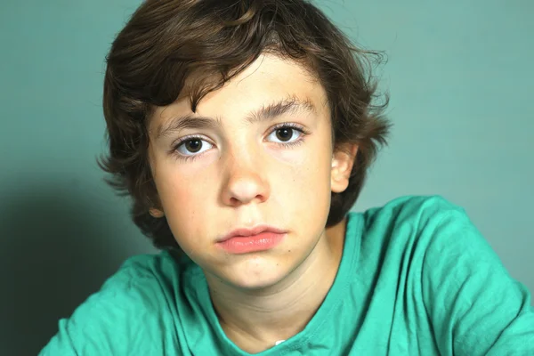 Preteen handsome boy close up portrait — Stock Photo, Image