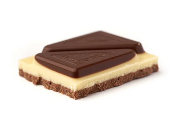 Pedaço Close Chocolate Com Leite Isolado Fundo Branco — Fotografia de Stock