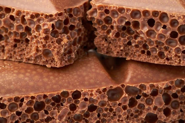 Close Textura Pedaços Chocolate Leite Poroso — Fotografia de Stock