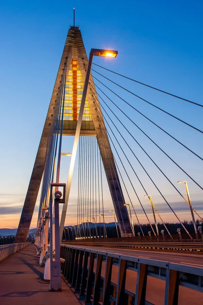 Madieri Cable Stayed Bridge Budapest Evening Twilight Bridge Lighting — Stock Photo, Image