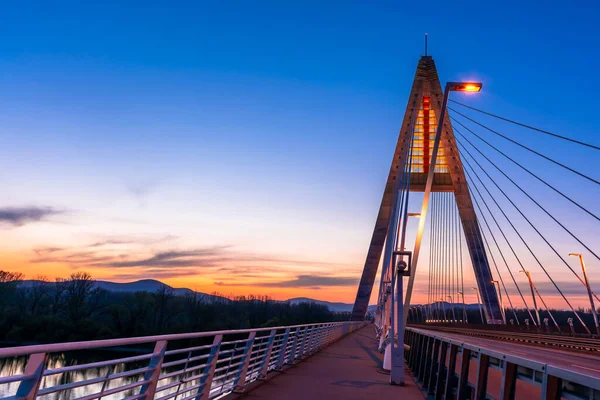 Madieri Cable Stayed Bridge Budapest Evening Twilight Bridge Lighting — Stock Photo, Image