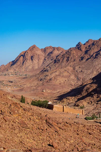 Egypte Monastère Catherine Par Une Journée Ensoleillée Vue Sur Montagne — Photo