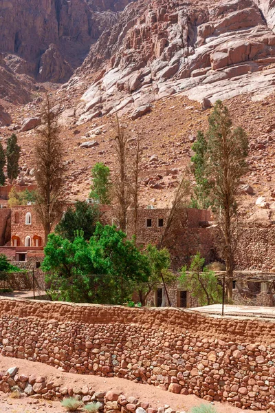 Mısır Catherine Manastırı Güneşli Bir Günde Dağ Manzarası — Stok fotoğraf