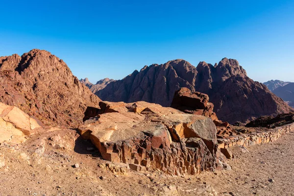 Egito Trilha Para Monte Moisés Dia Ensolarado Brilhante Vista Montanha — Fotografia de Stock