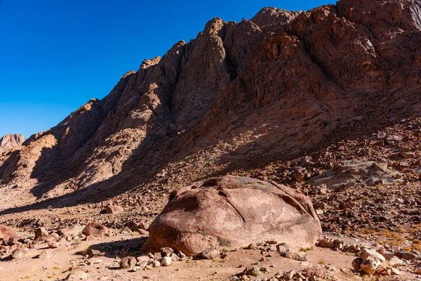 Mısır, Sina Dağları Parlak güneşli bir günde, Güzel bir manzara