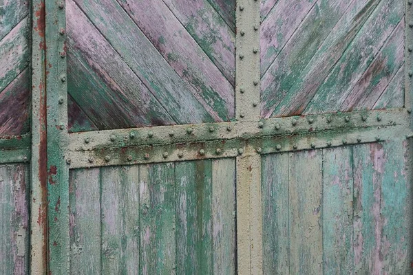 Серая Зеленая Текстура Деревянных Досок Железных Пластин Старой Стене Ворот — стоковое фото
