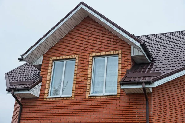 Attic Red Brick Private House Two Windows Brown Tiled Roof — Stock Photo, Image