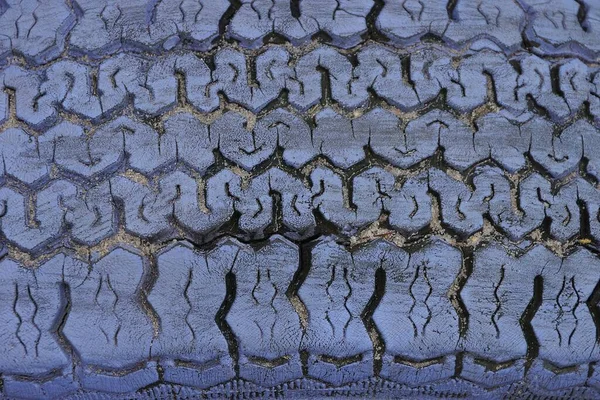 Textura Plástico Lilás Pneu Velho Carro Sujo Com Rachaduras — Fotografia de Stock