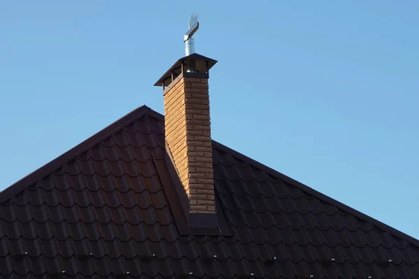 One Brick Chimney Brown Tiled Roof Private House Blue Sky — Stock Photo, Image