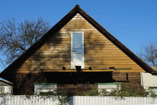 Ático Una Casa Rural Privada Con Una Puerta Cristal Blanco — Foto de Stock